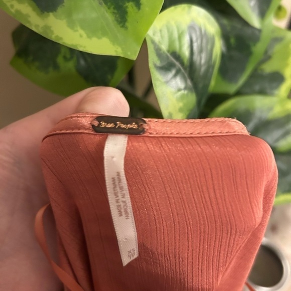 Free People Santiago Satin Cropped Blouse - Picture 4 of 5